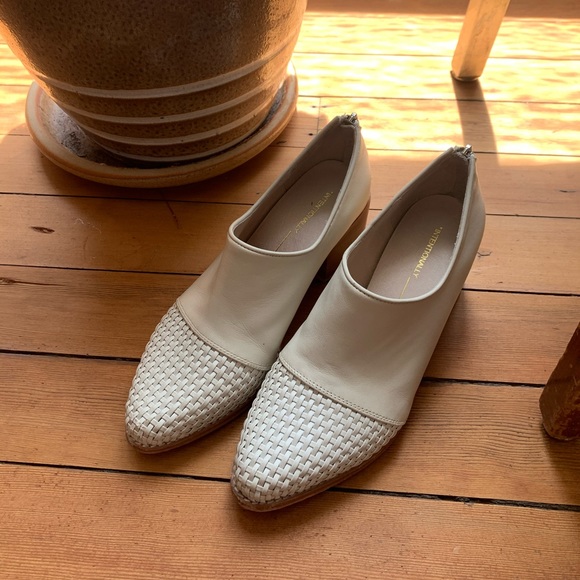 Intentionally Blank Shoes - Women’s white/cream boots. Size 8. Barely worn!